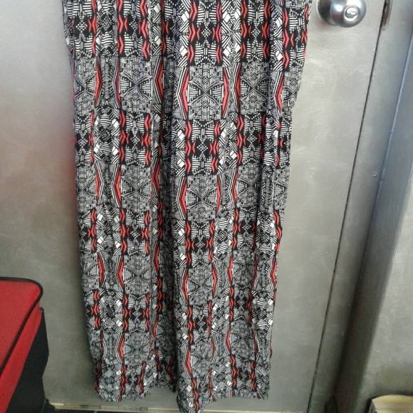 💥3/$20 Forever 21 Tribal Jumpsuit - Picture 5 of 8